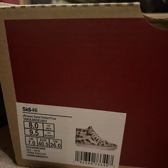 vans - Picture 2 of 3